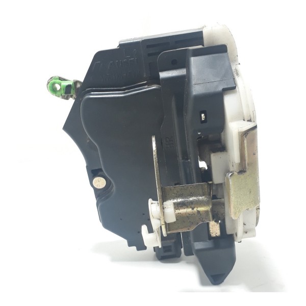 Fechadura De Porta Traseira Esquerda Airtrek 2006 Cx142