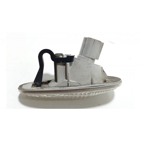 Luz Pisca Lateral Paralama E. Mitsubishi Airtrek 2008 Cx107