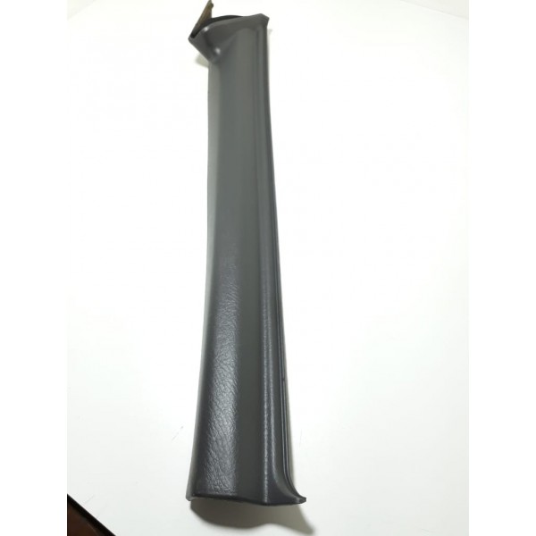 Acabamento Da Coluna Dianteira Dir Kia Sportage 1995 A 2003