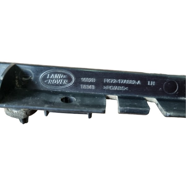 Guia Parachoque Traseiro Esquerdo Discovery Sport 2016 Cx468