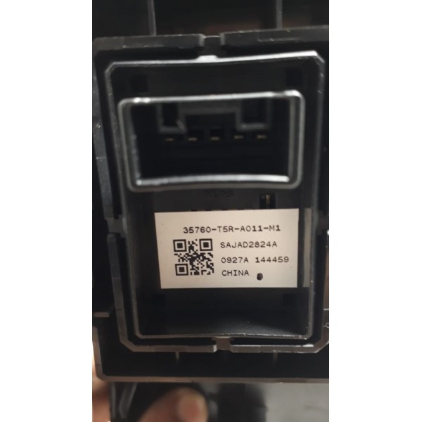 Botão Vidro Simp Com Moldura Dian. Dir. Honda Wrv 18   Cx87