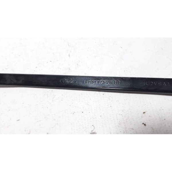 Braço Do Limpador Dianteiro Direito Ford Focus 2014  Cx143 Direito