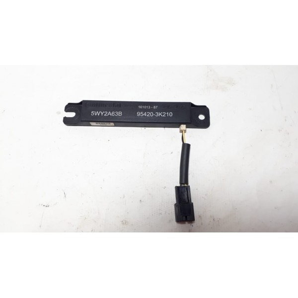 Antena Módulo Central Elétrica Keyless  Ix35 2015 Cx147 Preto