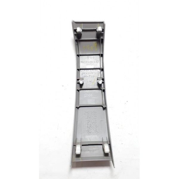 Moldura Porta Luvas Pajero Dakar / Triton 08/15 Cx194