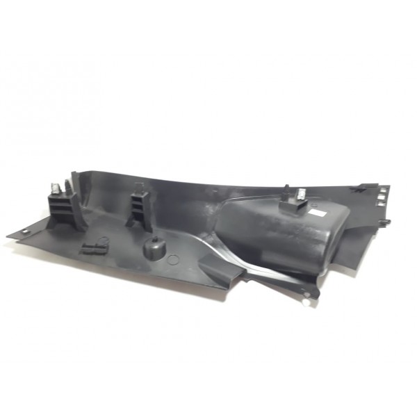 Acabamento Lateral Coluna T.d Focus Hatch 15. Cx177