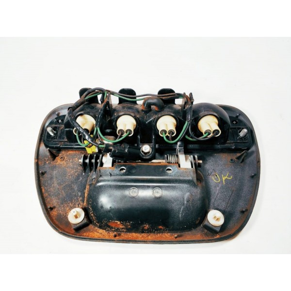 Maçaneta Da Tampa + Luz Freio - L200 Triton Original Cx105 Vermelho