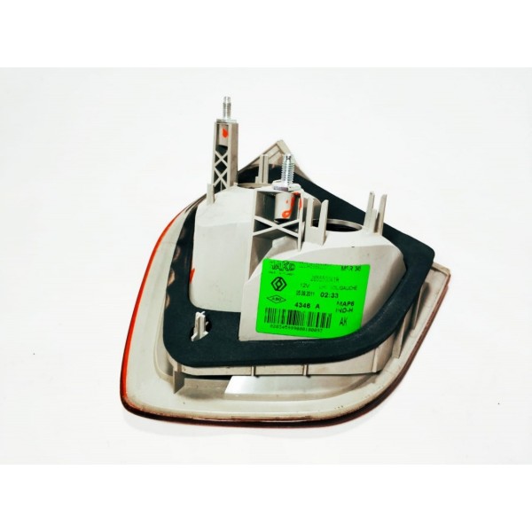 Lanterna Traseira Capo Fluence ( Esquerdo ) 10 A 15 Cx275 Esquerdo Vermelho