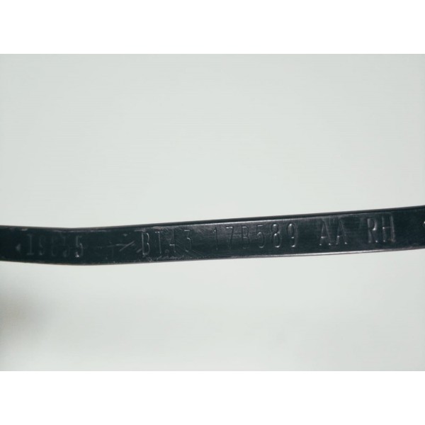 Braço Limpador Direito Ford Edge Bt43-17b589 Direito
