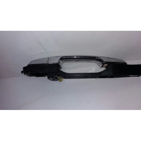 Maçaneta Externa Triton Traseira L. Direito  (cromada) Cx133 Cromada