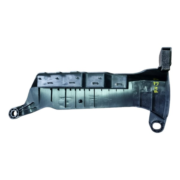 Duto Entrada Ar Discovery 2015 Bj32-9a675-ac Cx465 Preto