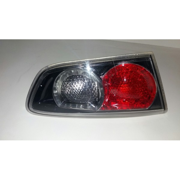Lanterna Traseira Esquerda (capo) Lancer 2011 Cx277 Esquerdo Transparente